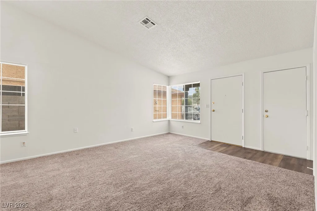 1405 Wintergreen, Las Vegas, NV 89128