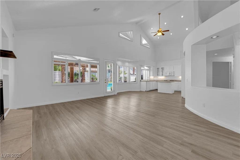 9500 Catalina Cove, Las Vegas, NV 89147