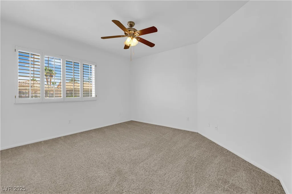 9500 Catalina Cove, Las Vegas, NV 89147