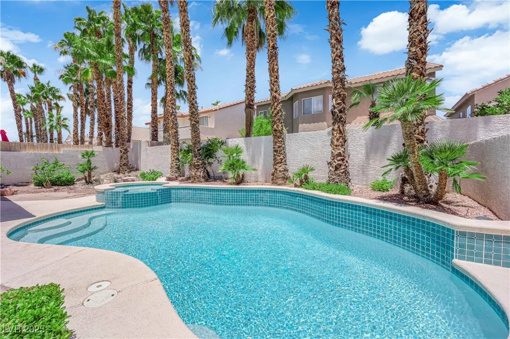 9500 Catalina Cove, Las Vegas, NV 89147