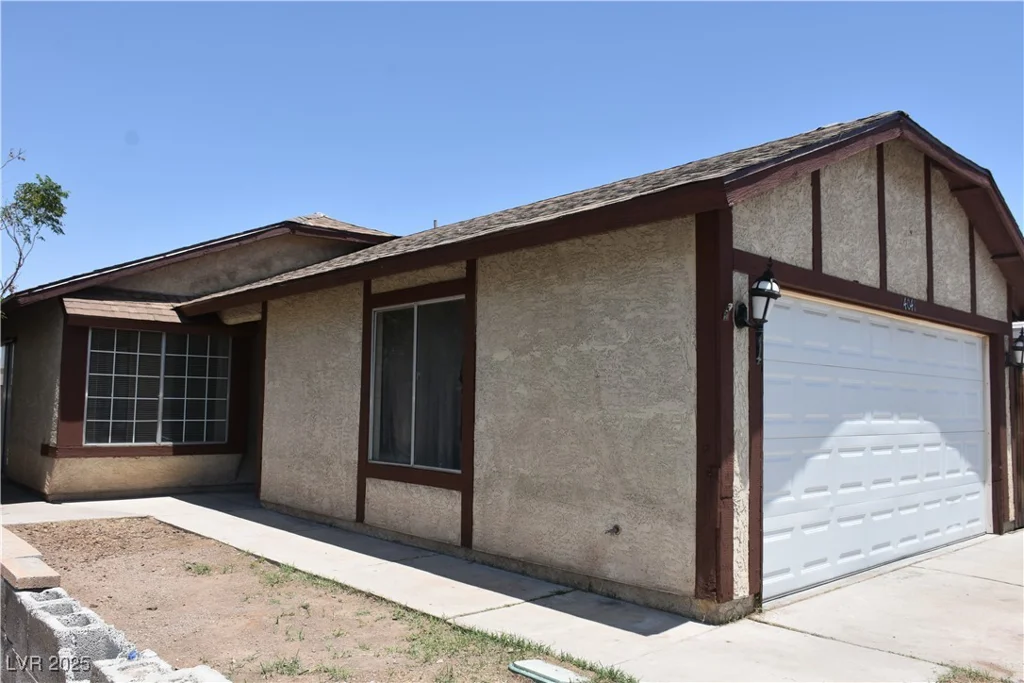 4041 Saguaro, Las Vegas, NV 89110