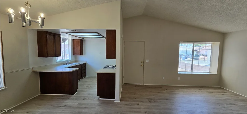 4041 Saguaro, Las Vegas, NV 89110