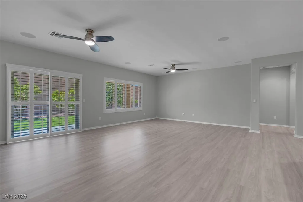 2144 Mountain City, Henderson, NV 89052