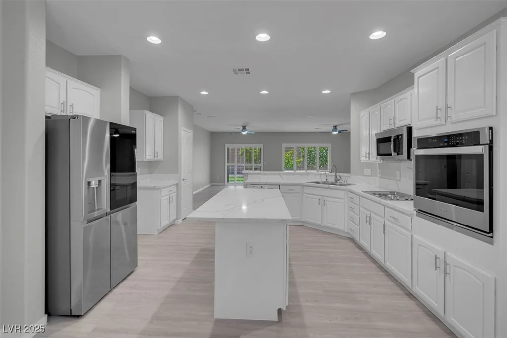 2144 Mountain City, Henderson, NV 89052