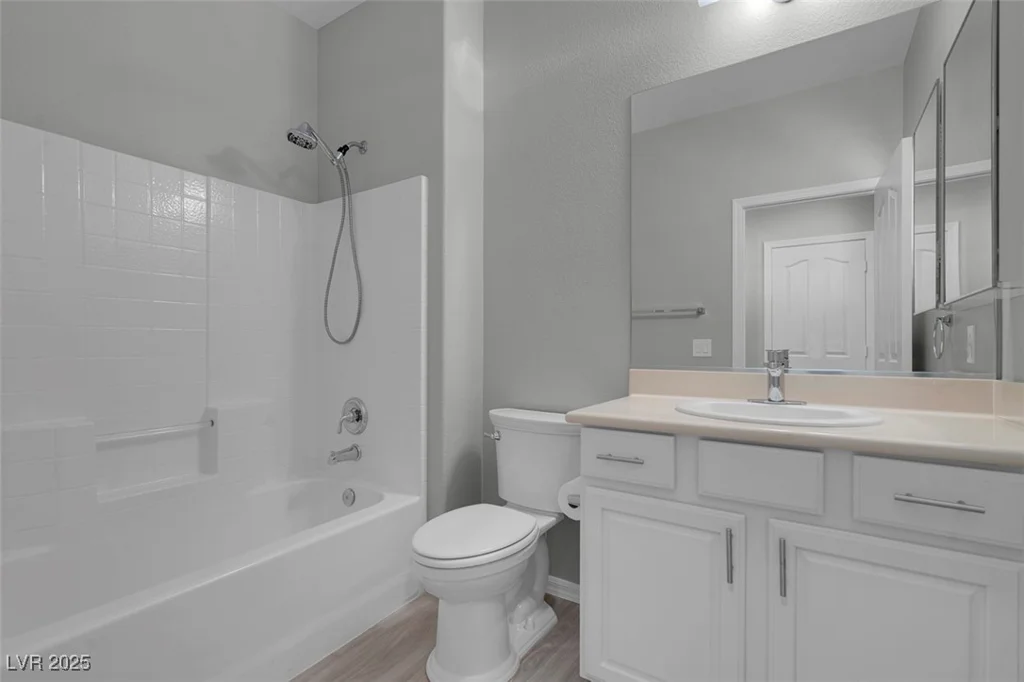2144 Mountain City, Henderson, NV 89052