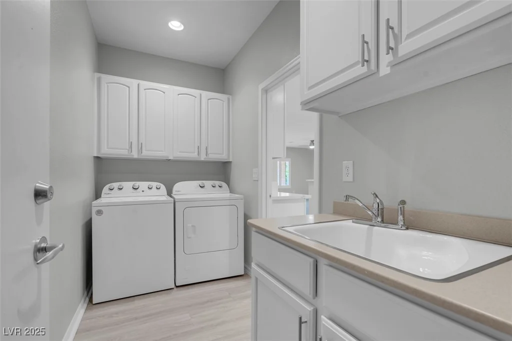 2144 Mountain City, Henderson, NV 89052