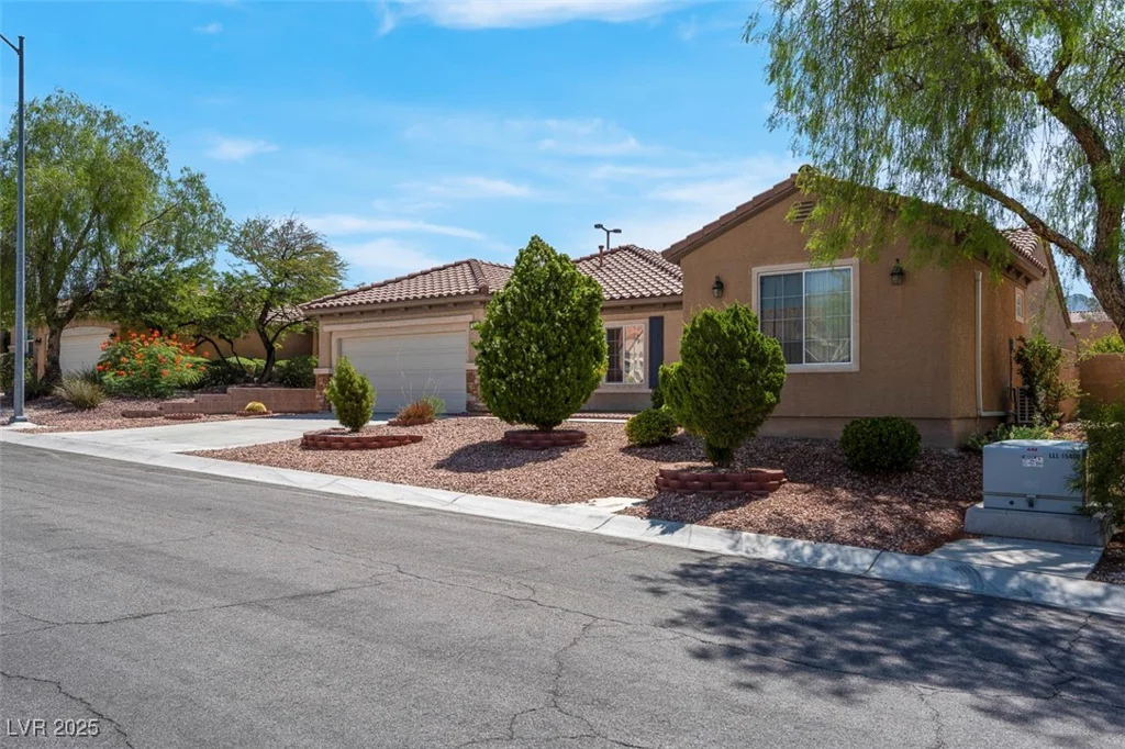 2144 Mountain City, Henderson, NV 89052