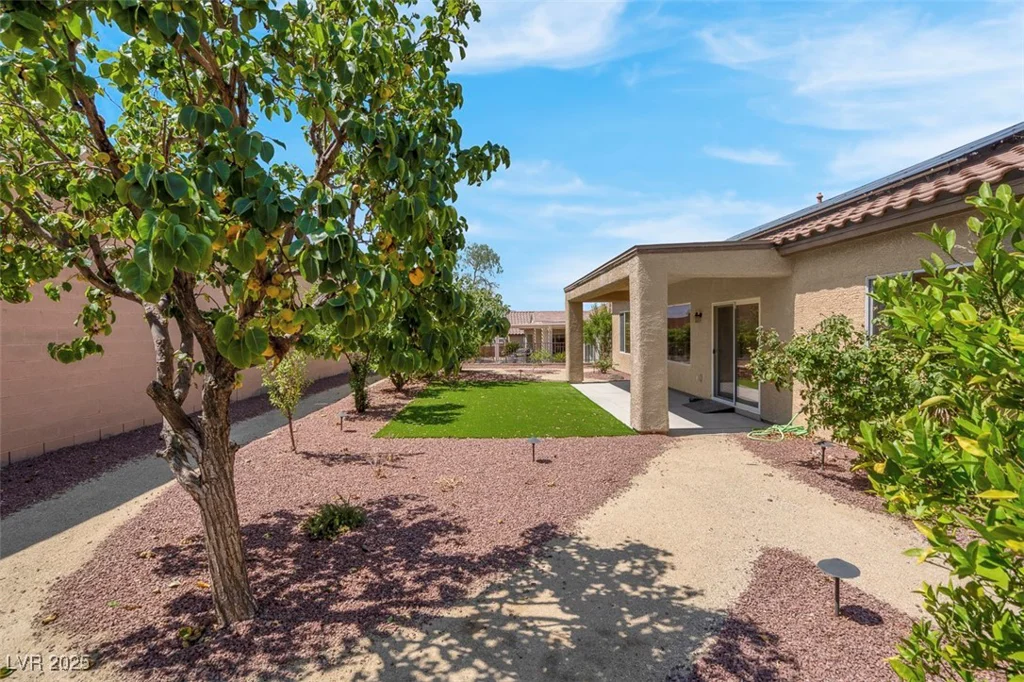 2144 Mountain City, Henderson, NV 89052