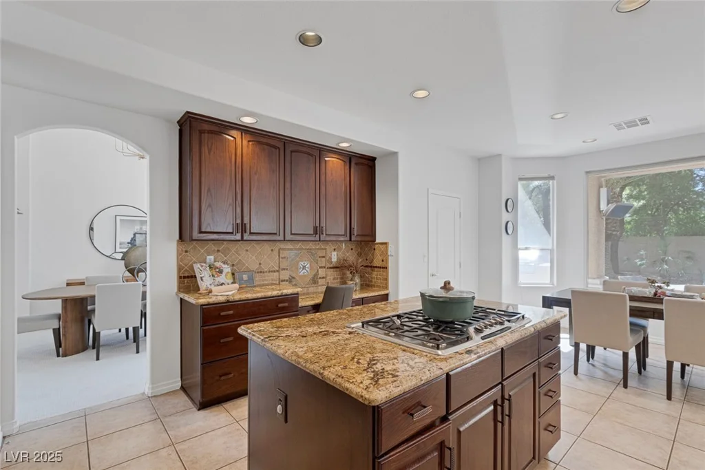 8825 Rozetta, Las Vegas, NV 89134