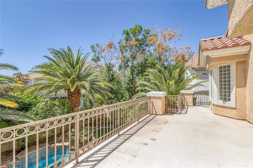 8825 Rozetta, Las Vegas, NV 89134