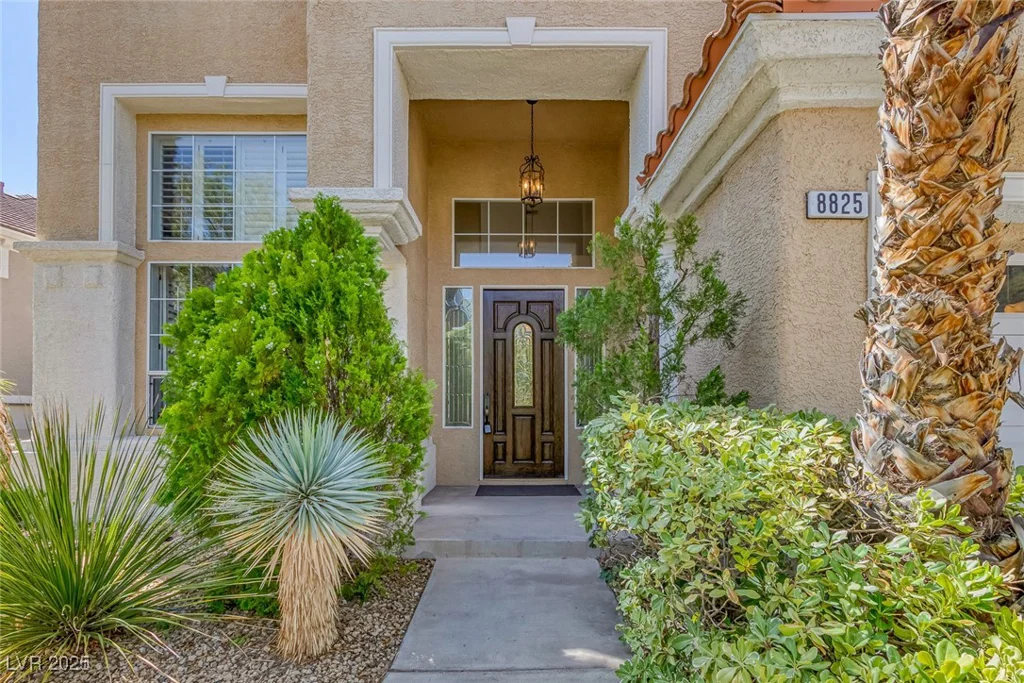 8825 Rozetta, Las Vegas, NV 89134