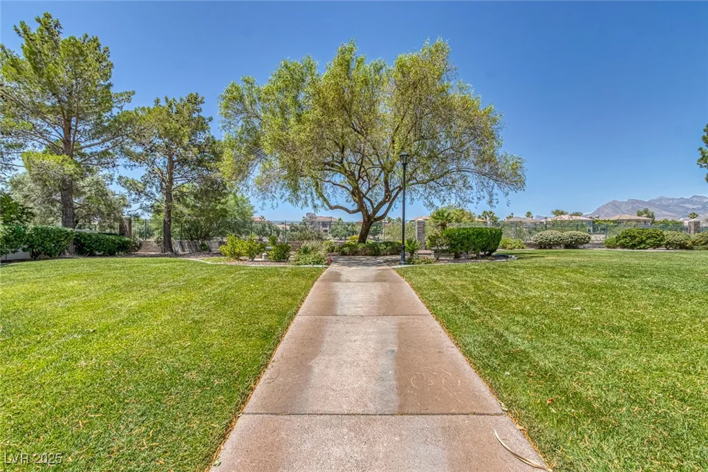 8825 Rozetta, Las Vegas, NV 89134