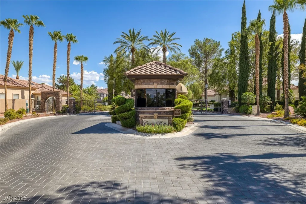 8825 Rozetta, Las Vegas, NV 89134