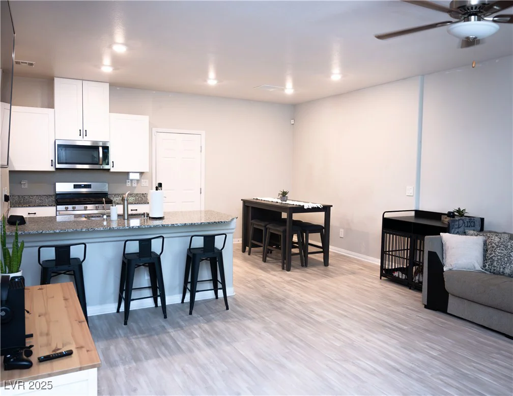 7411 Sunray Point, North Las Vegas, NV 89084