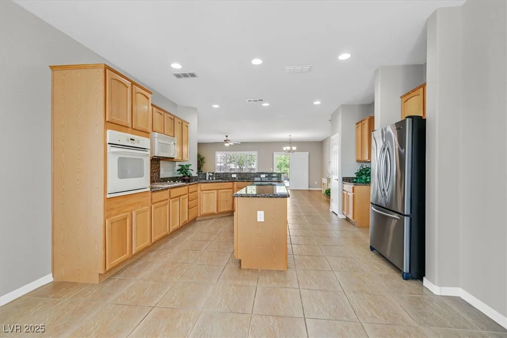 2292 Saxtons River, Henderson, NV 89044