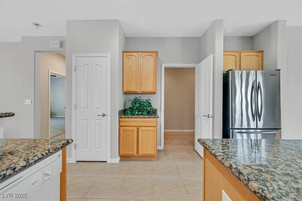 2292 Saxtons River, Henderson, NV 89044