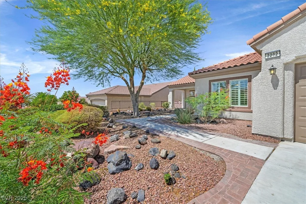 2292 Saxtons River, Henderson, NV 89044