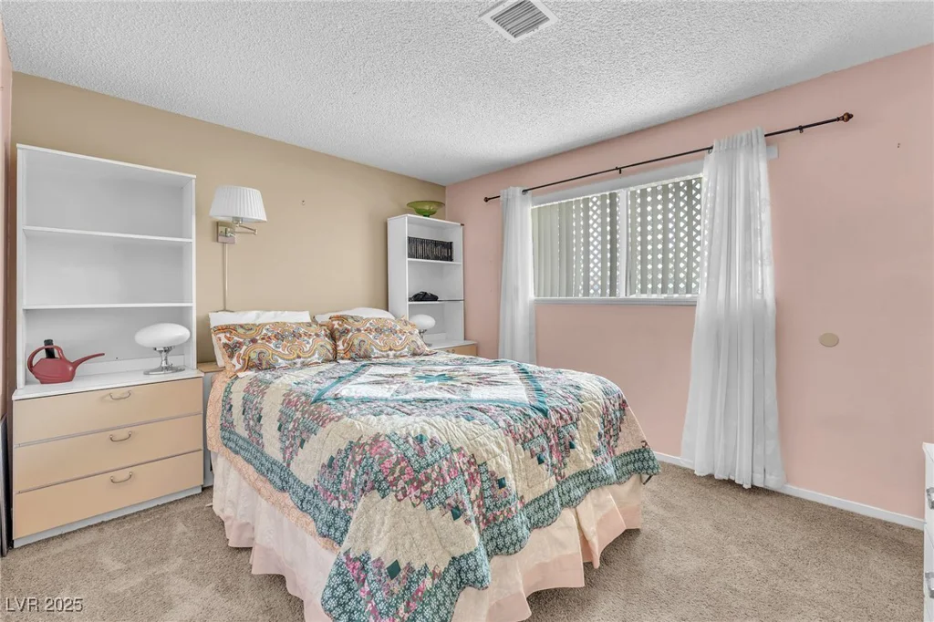 6313 Cromwell, Las Vegas, NV 89107