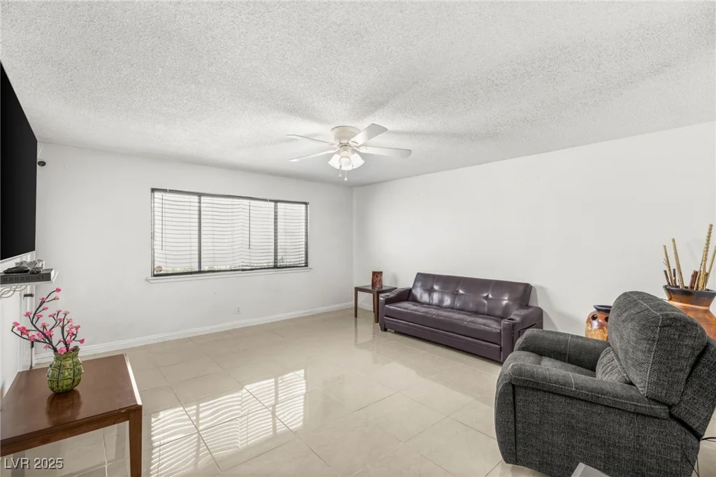 4201 Sunrise, Las Vegas, NV 89110