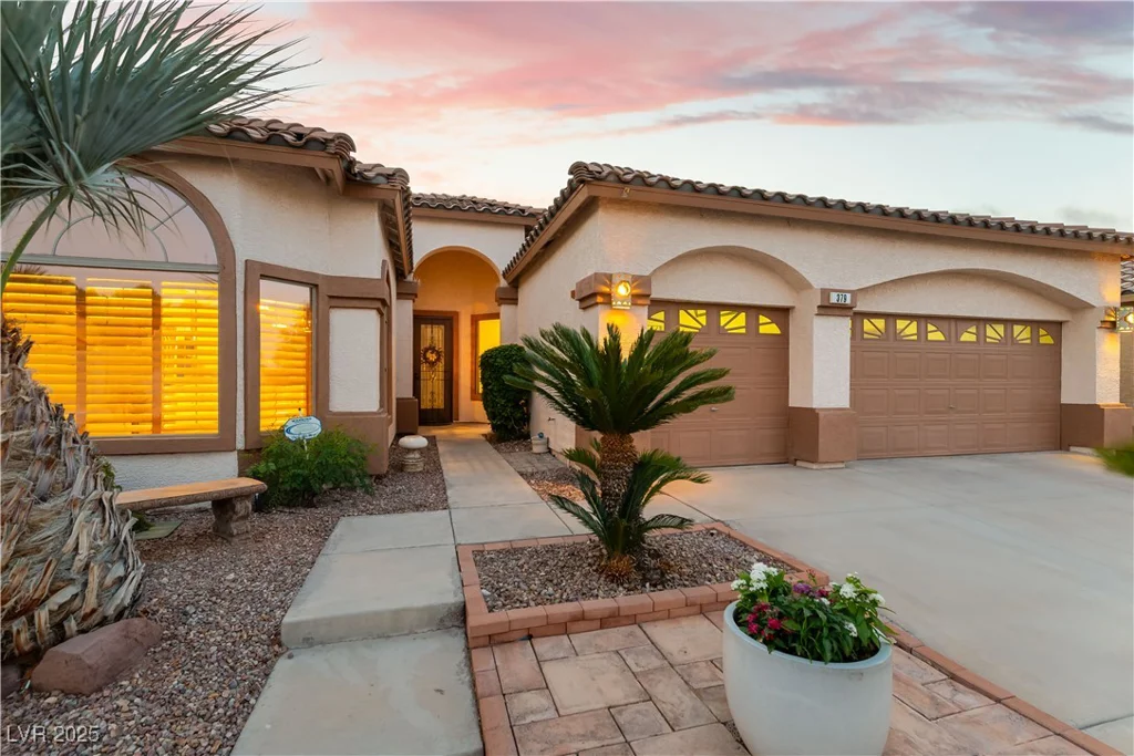 379 Marlin Cove, Henderson, NV 89012