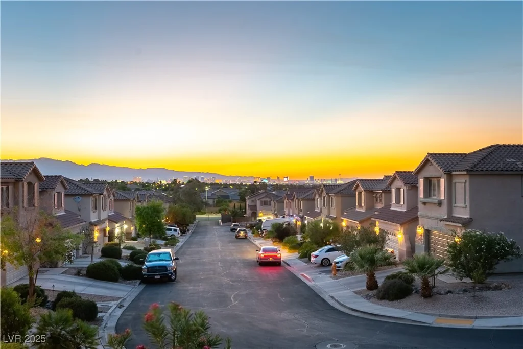 379 Marlin Cove, Henderson, NV 89012