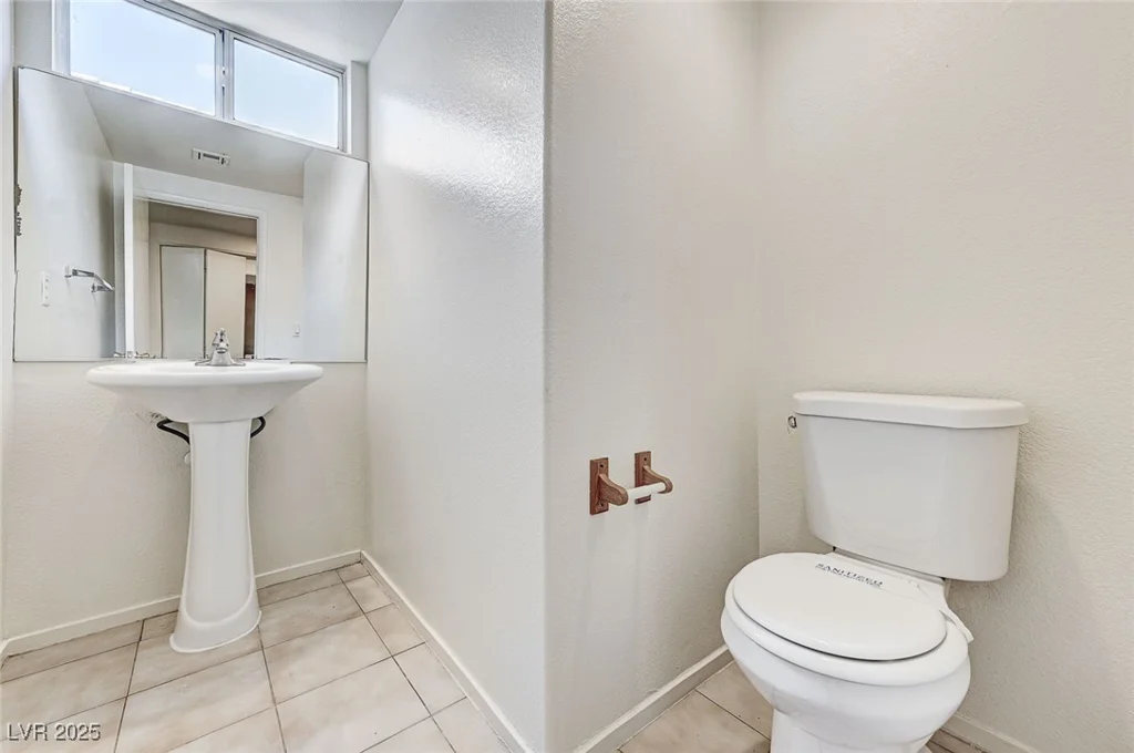 7521 Reindeer, Las Vegas, NV 89147