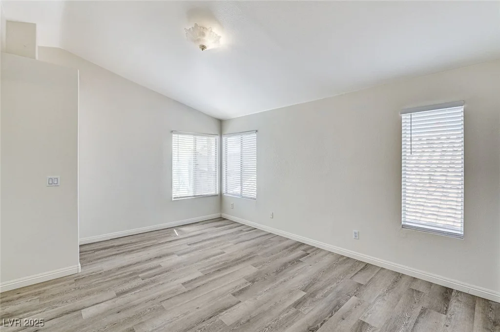7521 Reindeer, Las Vegas, NV 89147