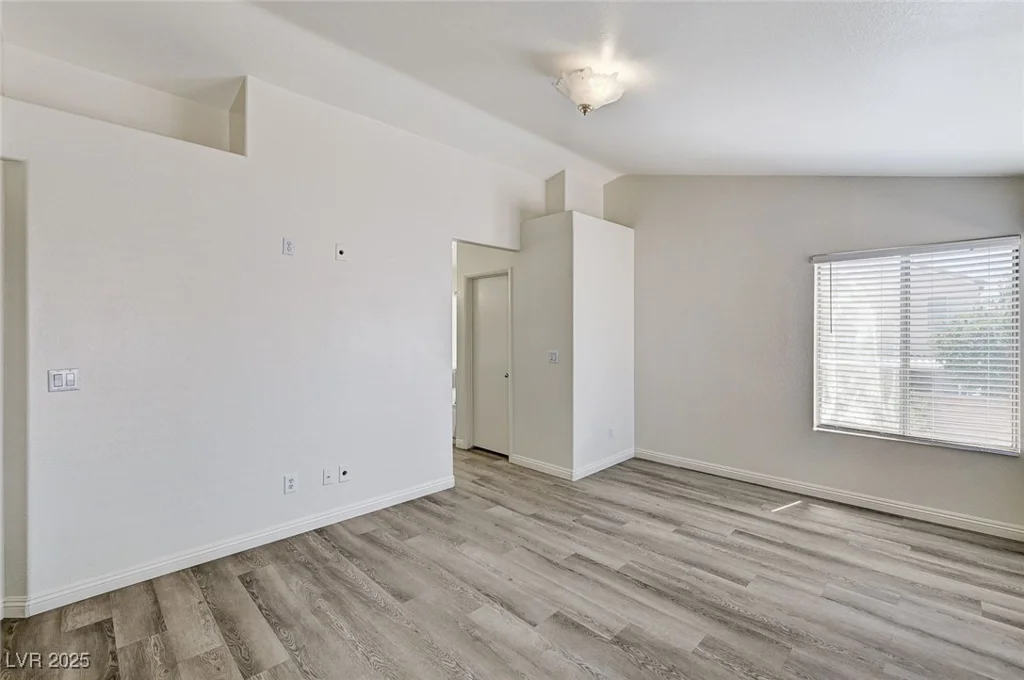 7521 Reindeer, Las Vegas, NV 89147