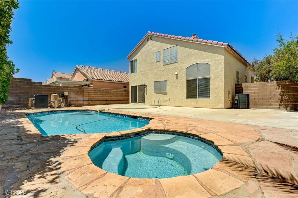 7521 Reindeer, Las Vegas, NV 89147