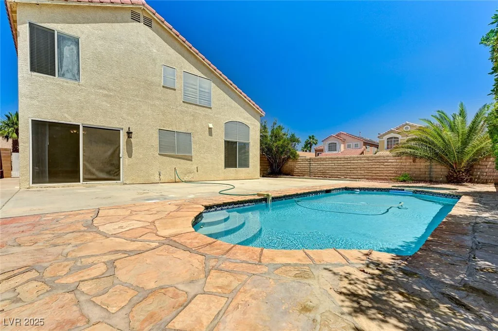 7521 Reindeer, Las Vegas, NV 89147