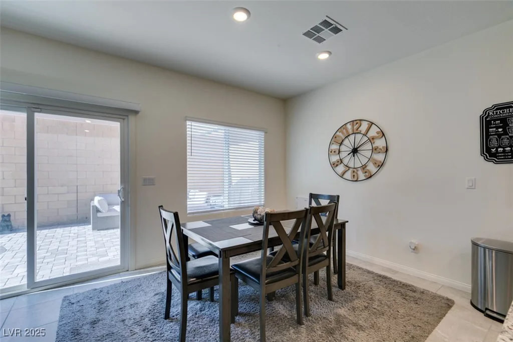 10939 Cheshire Woods, Las Vegas, NV 89166