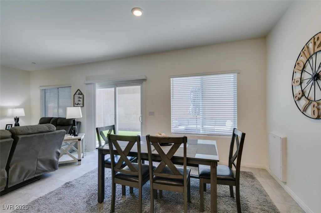10939 Cheshire Woods, Las Vegas, NV 89166