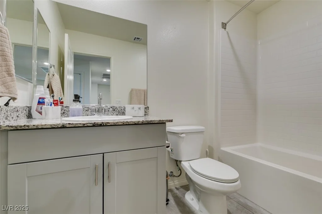 10939 Cheshire Woods, Las Vegas, NV 89166
