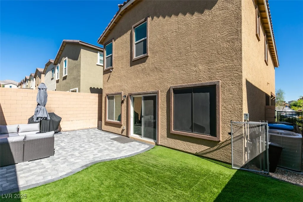 10939 Cheshire Woods, Las Vegas, NV 89166