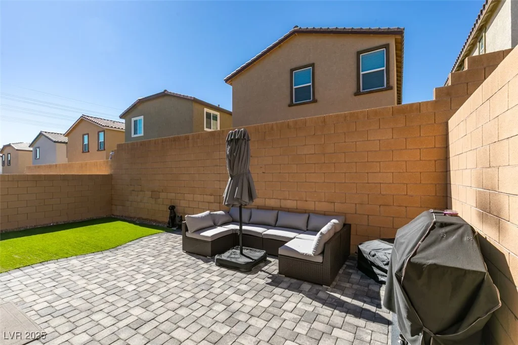 10939 Cheshire Woods, Las Vegas, NV 89166