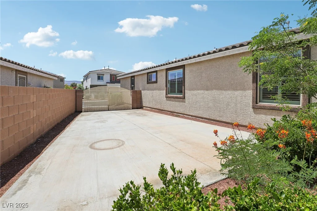 740 Flowing Meadow, Henderson, NV 89014