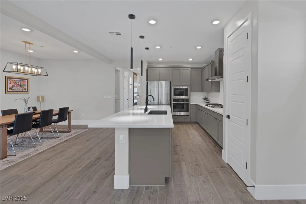 9617 Sard, Las Vegas, NV 89143