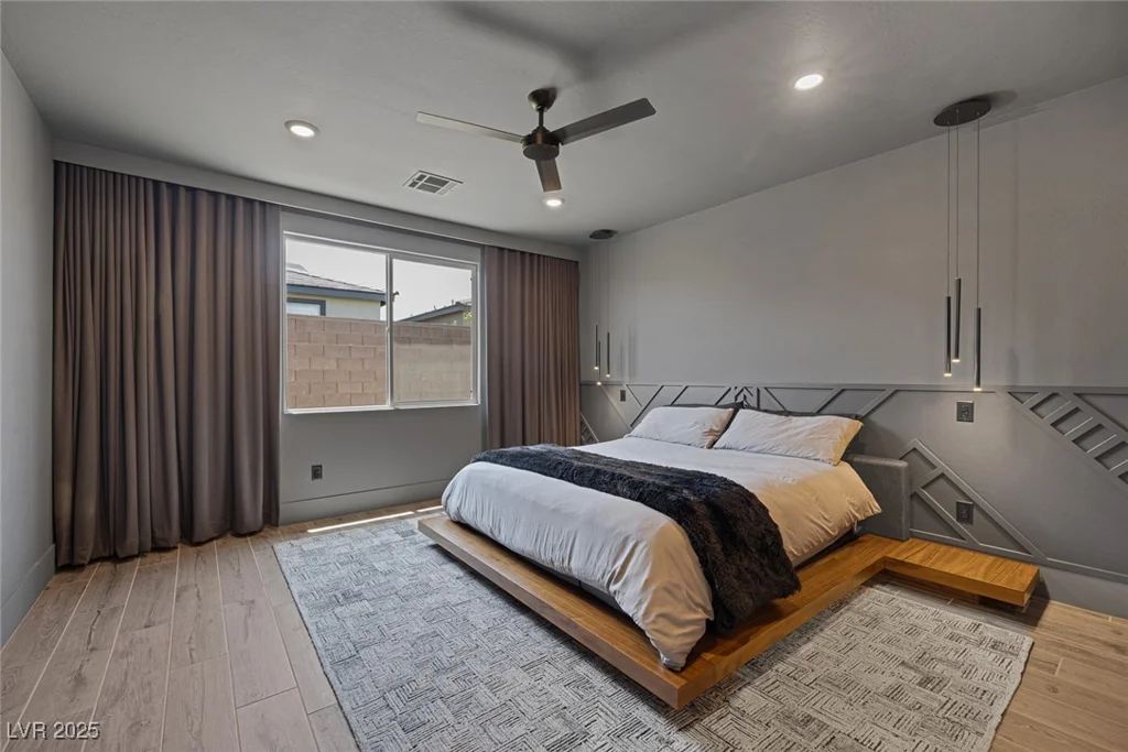 9617 Sard, Las Vegas, NV 89143