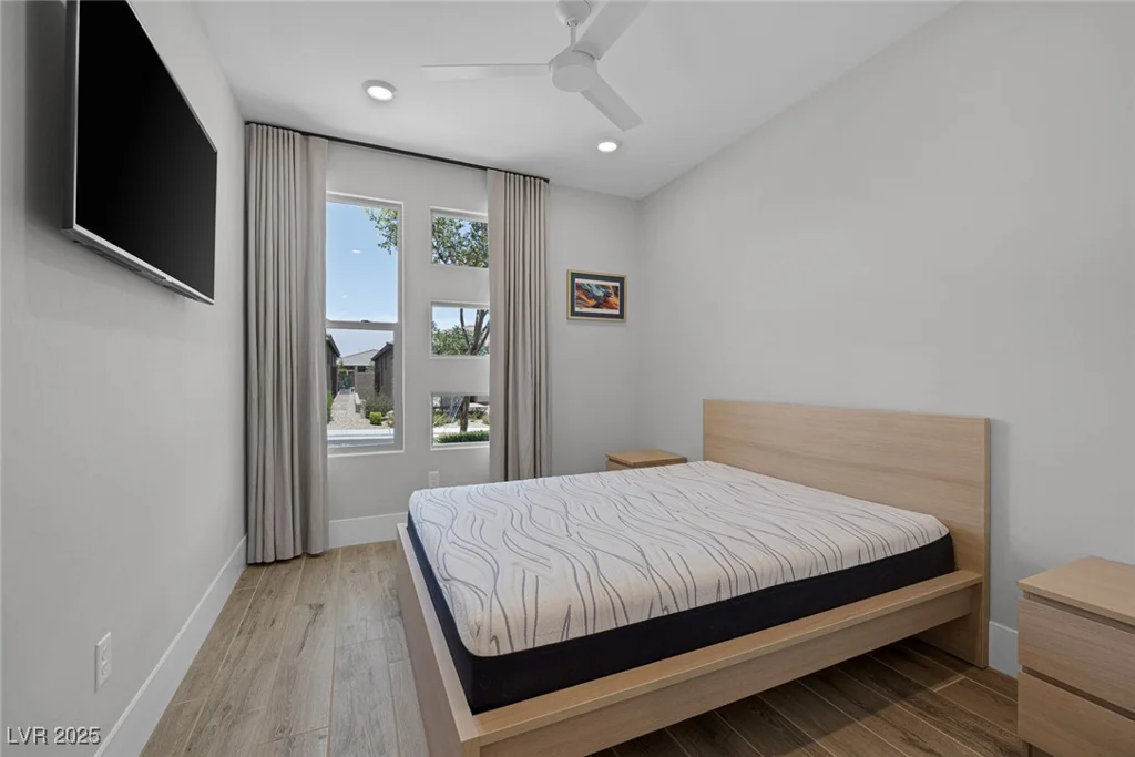 9617 Sard, Las Vegas, NV 89143