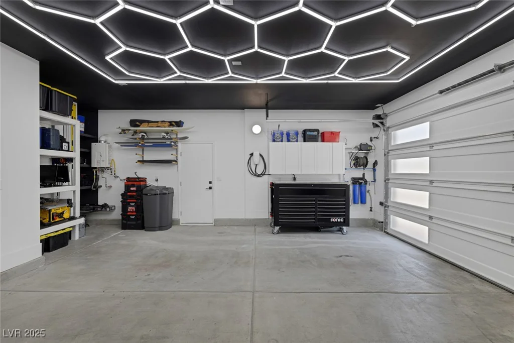 9617 Sard, Las Vegas, NV 89143