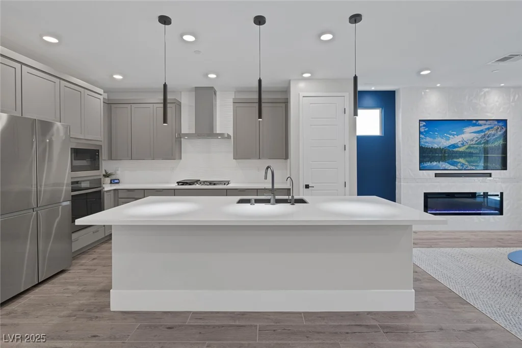 9617 Sard, Las Vegas, NV 89143