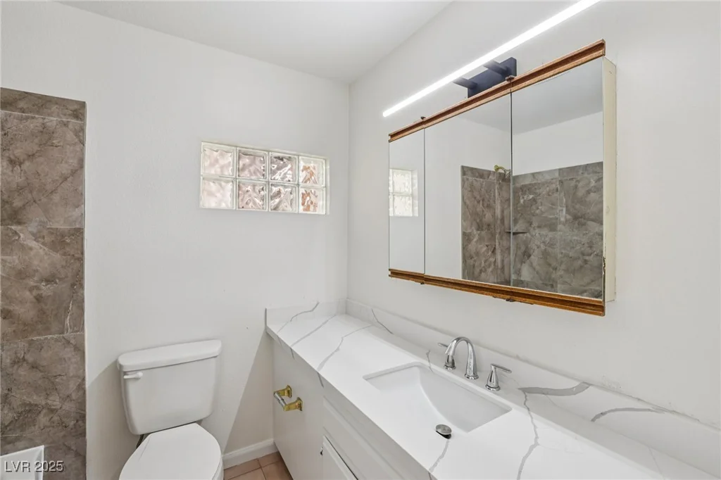 882 Westminster, Las Vegas, NV 89119