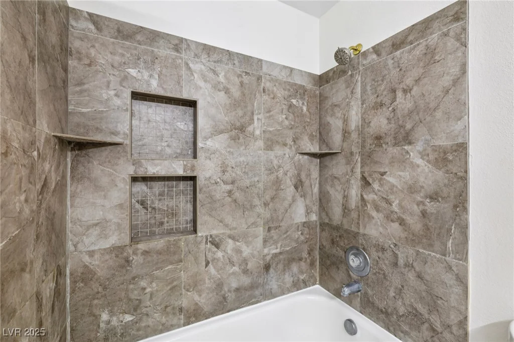882 Westminster, Las Vegas, NV 89119