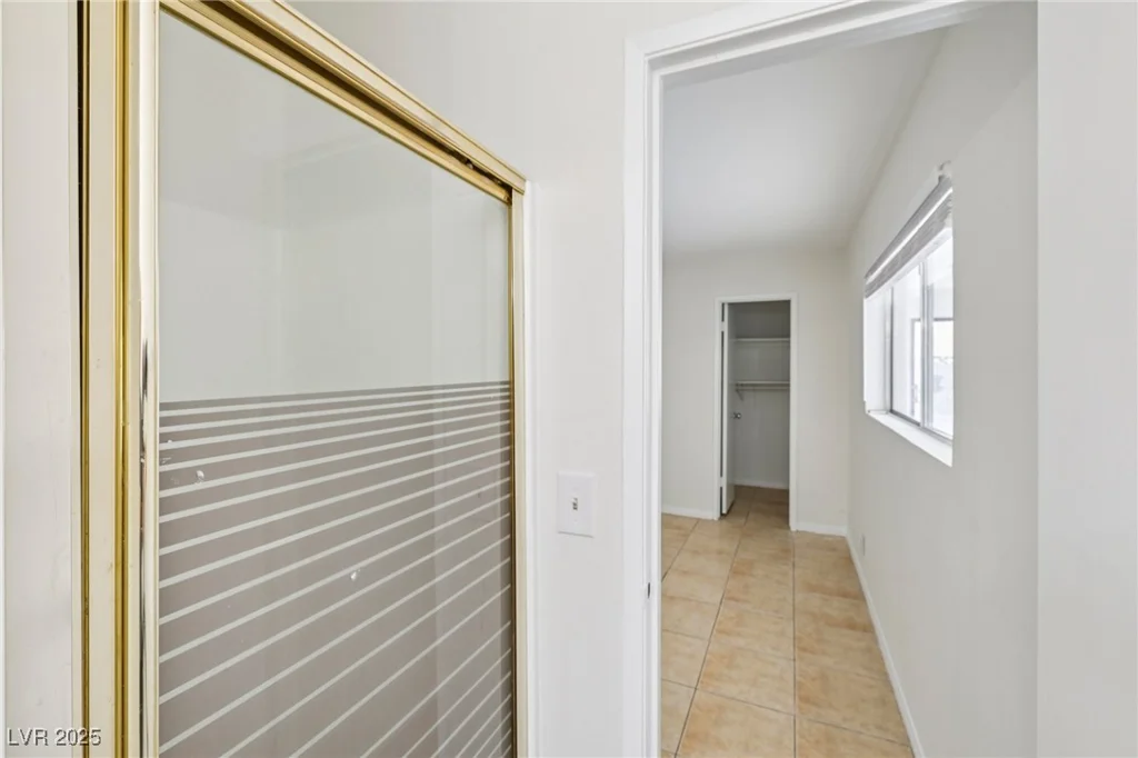882 Westminster, Las Vegas, NV 89119