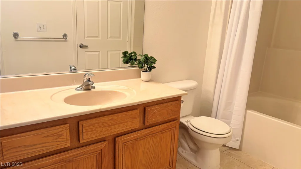 7163 Durango, Las Vegas, NV 89113