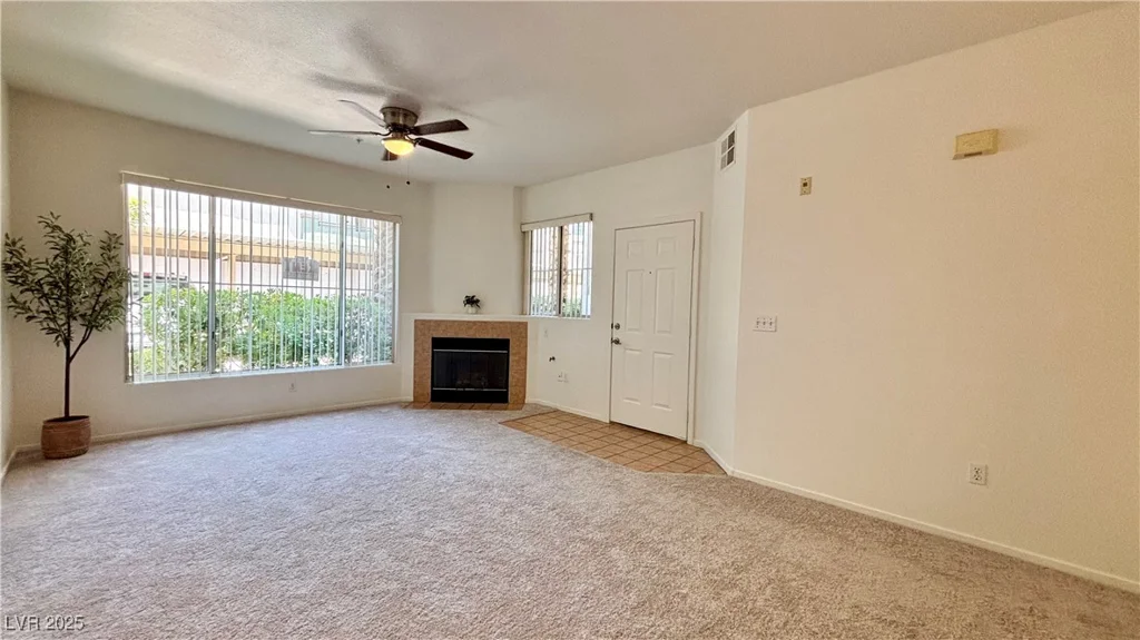 7163 Durango, Las Vegas, NV 89113