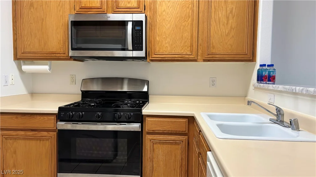 7163 Durango, Las Vegas, NV 89113