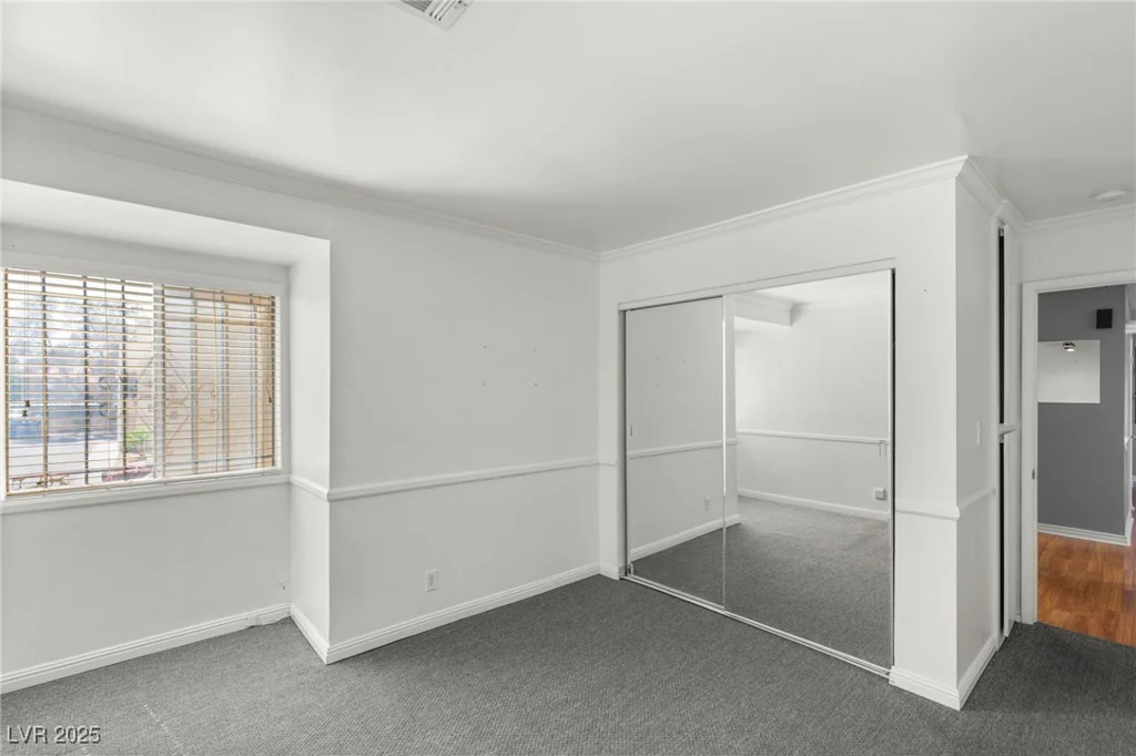 5043 Spencer, Las Vegas, NV 89119