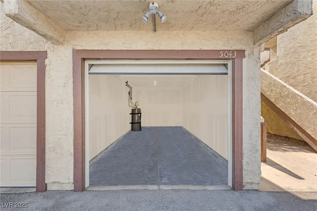 5043 Spencer, Las Vegas, NV 89119