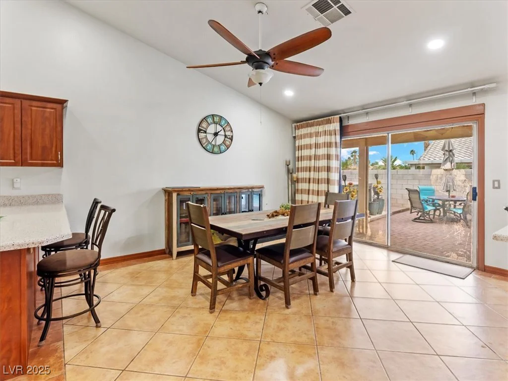 4591 Carmar, Las Vegas, NV 89122